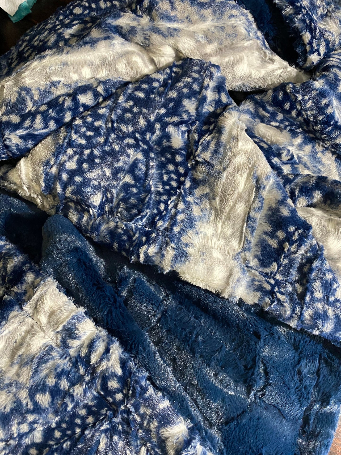 Fawn Faux Fur Minky Throw Blanket, Navy Faux Fur Minky Adult Blanket , Blue Faux Fur Fawn Minky Blanket