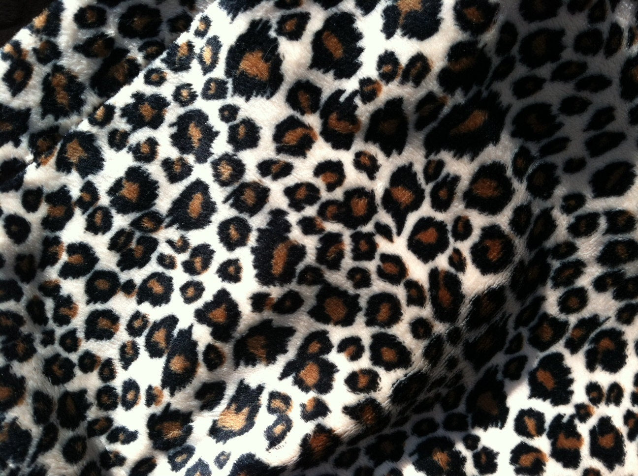 Cheetah Print Minky Thrrow Blanket,Animal Print Minky Baby Blanket, Toddler Bedding, Baby Boy or Baby Girl  Bedding, Size 40x50 in